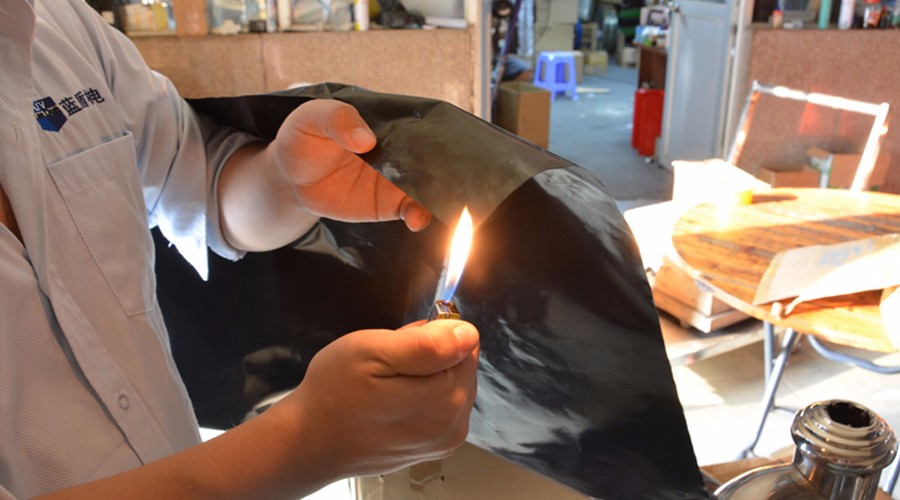 黑色遮光布鐵氟龍耐高溫紫外線uv擋光布.jpg 黑色遮光布鐵氟龍耐高溫紫外線uv擋光布.jpg