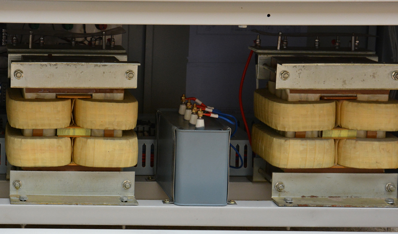 元器件uv固化機.jpg 元器件uv固化機.jpg